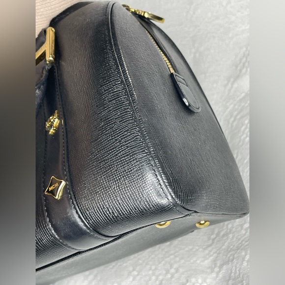 MCM  Boston/ doctor bag - Picture 12 of 13